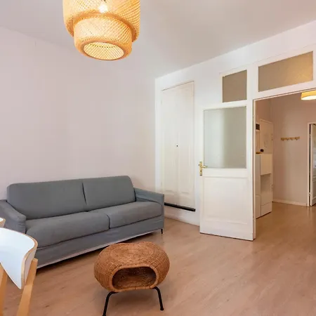 Altido Bright 2br Apt Right Next To The Waterfront Apartment *