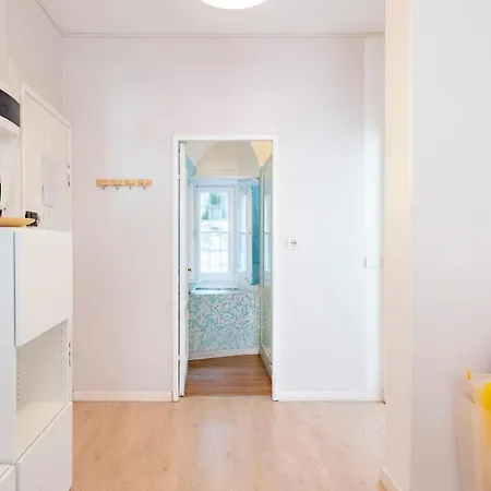 Apartment Altido Bright 2br Apt Right Next To The Waterfront